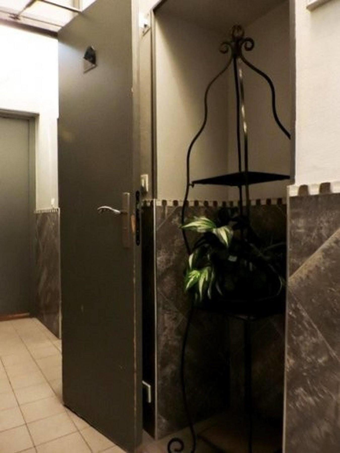 Paris Hotel Le Mediterraneen Экстерьер фото