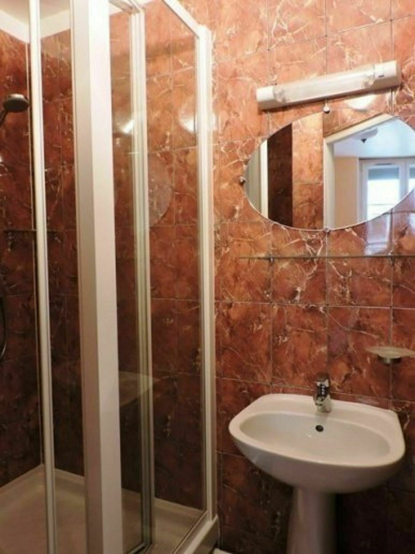 Paris Hotel Le Mediterraneen Экстерьер фото