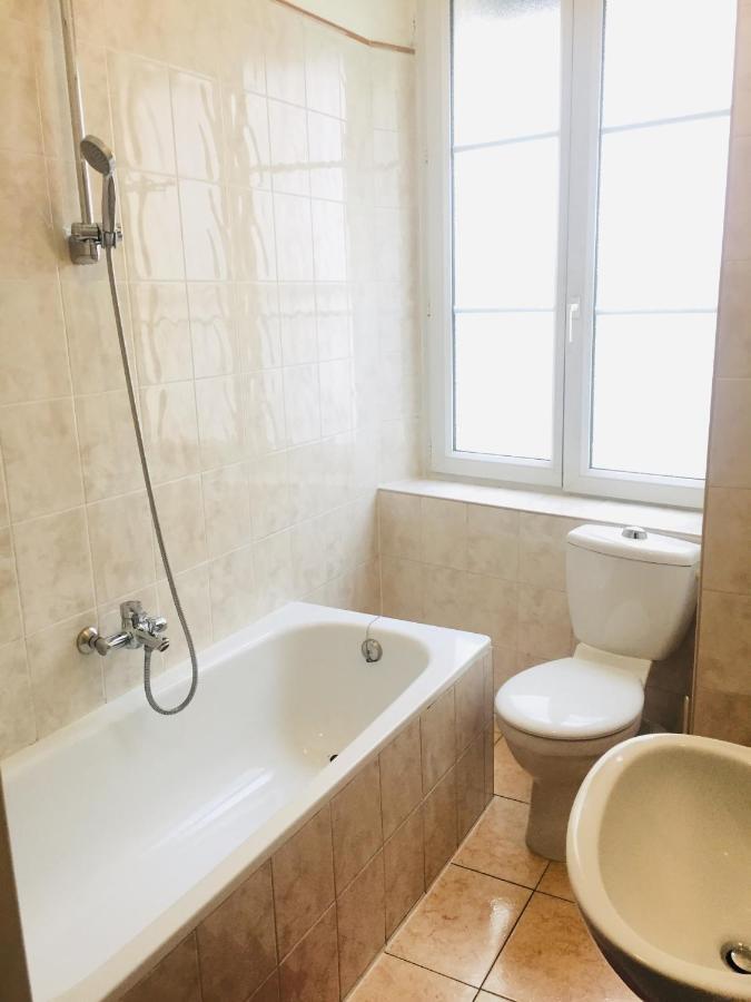 Paris Hotel Le Mediterraneen Экстерьер фото